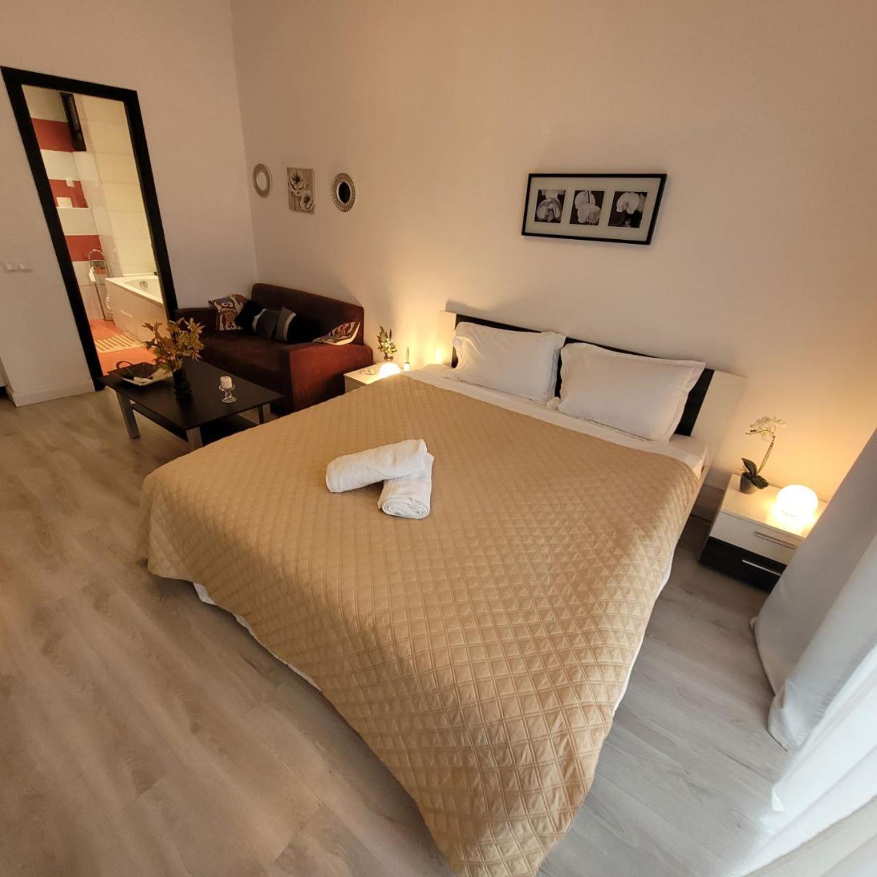 Anastasia Bratianu Apart 28B Beautiful View Self Check From 2 Pm بوخارست المظهر الخارجي الصورة